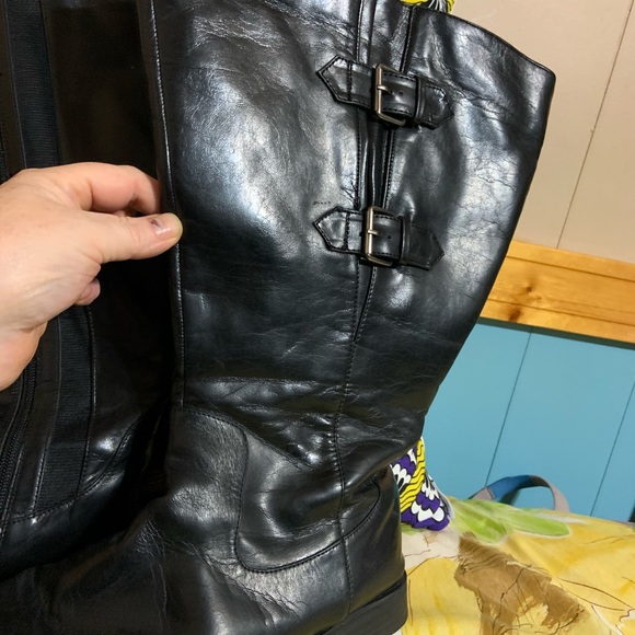 Simply Be Knee high black leather wide calf boots - Picture 2 of 5